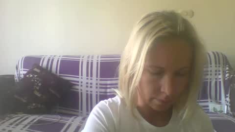 BlondiePam online show from February 15, 2026, 10:58 am