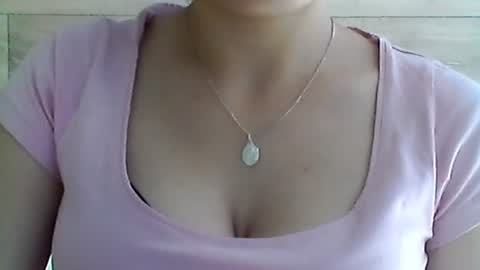 bloomira01888 online show from June 30, 2026, 8:04 am