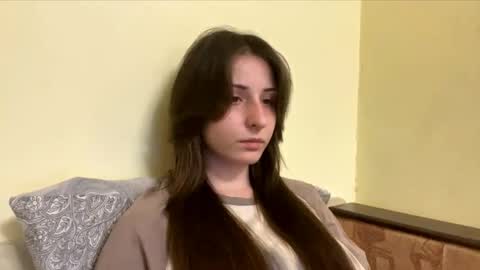 bloomsakuraa online show from March 29, 2026, 5:46 pm