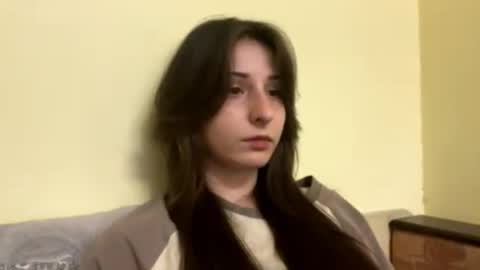 bloomsakuraa online show from March 31, 2026, 4:40 pm