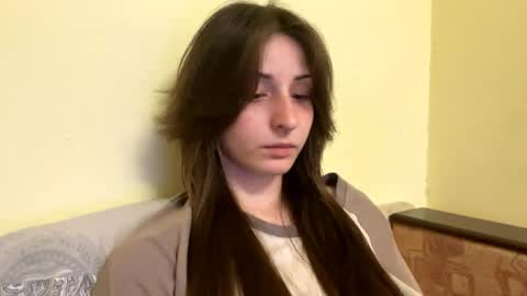 bloomsakuraa online show from April 2, 2026, 4:37 pm