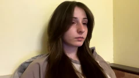 bloomsakuraa online show from April 5, 2026, 5:10 pm