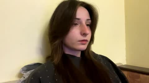 bloomsakuraa online show from April 8, 2026, 4:51 pm