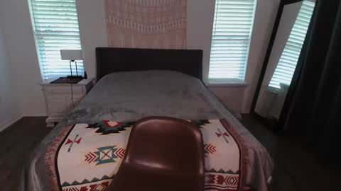 Sarah Zee online show from September 24, 2025, 5:38 pm