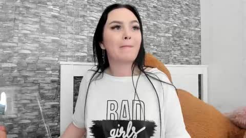 blue candy28 online show from February 21, 2025, 4:40 am