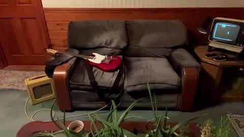 Blue Meanie online show from October 26, 2025, 10:43 am