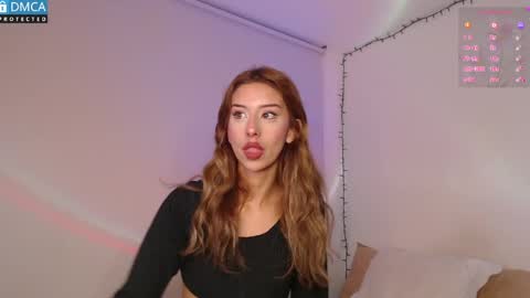 Snapshot of blue_nebula chatting on April 21, 2026, 2:51 am Blue online show from April 21, 2026, 2:51 am