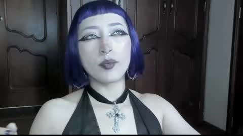 sophie  online show from October 18, 2025, 12:57 am