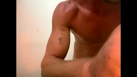 bluecollarbobby66 online show from September 14, 2025, 8:02 am