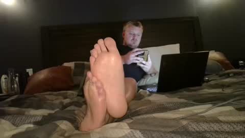 bluecollardom24 online show from June 16, 2026, 8:33 pm