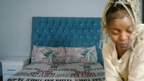 Snapshot of bluedi622952 chatting on June 28, 2026, 6:52 am Tee online show from June 28, 2026, 6:52 am