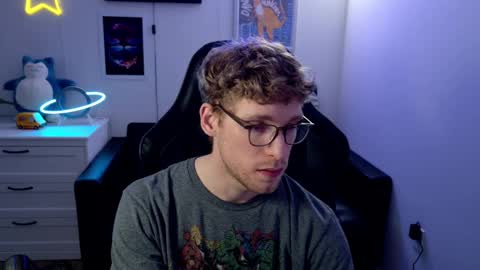 blueeyedtallguy online show from February 15, 2025, 7:06 am