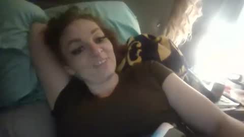 blueeyes1518 online show from September 23, 2025, 3:20 am