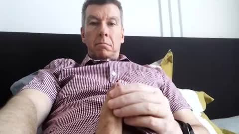 blueeyesteele online show from July 1, 2026, 1:02 pm