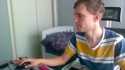 bluegaze6227724 online show from November 28, 2025, 12:02 am