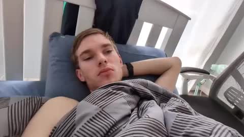 bluegaze6227724 online show from December 1, 2025, 8:25 pm