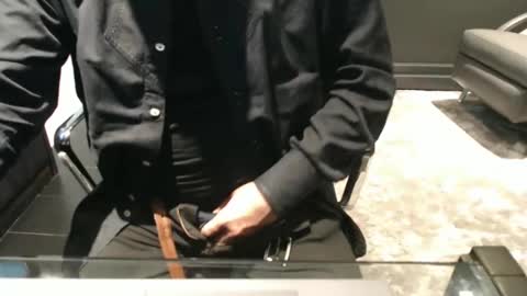 blueisles online show from December 4, 2024, 7:34 pm