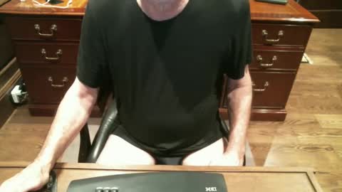 blueisles online show from September 26, 2025, 10:52 am