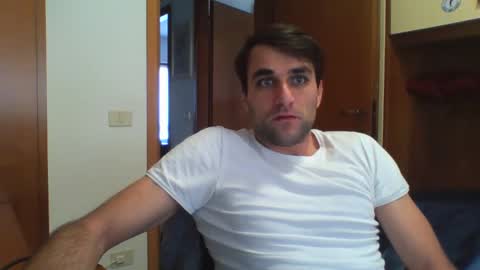 bluejoee online show from November 30, 2025, 8:29 am