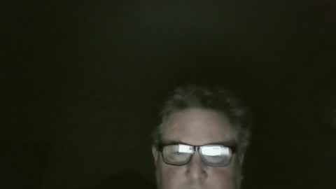 Snapshot of bluemoose70 chatting on April 7, 2026, 11:48 pm bluemoose70 online show from April 7, 2026, 11:48 pm
