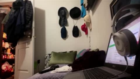 bluevegeta143 online show from February 21, 2026, 10:05 am