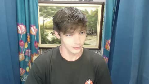 Snapshot of blueyedboyinasia chatting on May 15, 2026, 6:04 pm blueeyedboyisasia online show from May 15, 2026, 6:04 pm