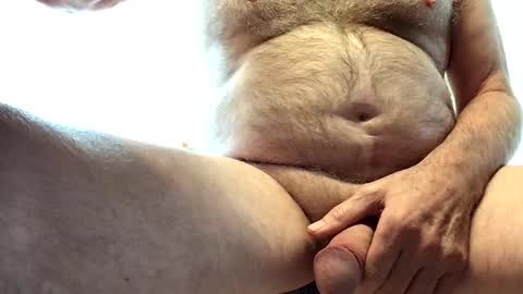 Snapshot of blueyedudeseattle chatting on February 19, 2025, 7:27 pm Blueyedudeseattle online show from February 19, 2025, 7:27 pm