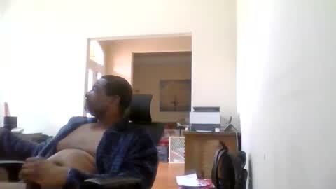 Snapshot of bluuthunder1914 chatting on May 27, 2026, 1:30 pm bluuthunder1914 online show from May 27, 2026, 1:30 pm