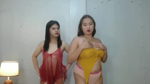 Snapshot of blythe_show chatting on February 16, 2025, 12:10 pm blythe_show online show from February 16, 2025, 12:10 pm