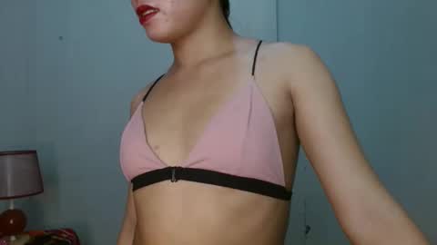 Snapshot of blythe_show chatting on February 20, 2025, 9:31 pm blythe_show online show from February 20, 2025, 9:31 pm