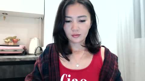 Liya online show from October 21, 2025, 4:08 pm