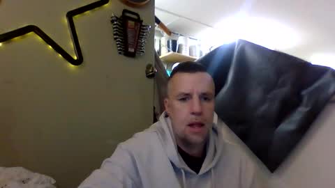 Dan online show from October 5, 2025, 6:50 pm