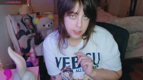 Bobbi Valentine online show from November 22, 2025, 8:57 am