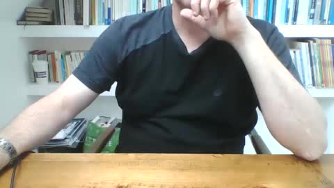 bobby_113 online show from March 5, 2025, 2:12 pm