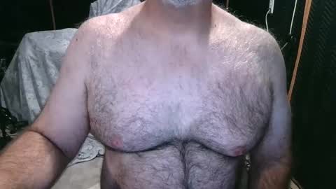 BobbyHill27b online show from November 5, 2025, 5:13 pm