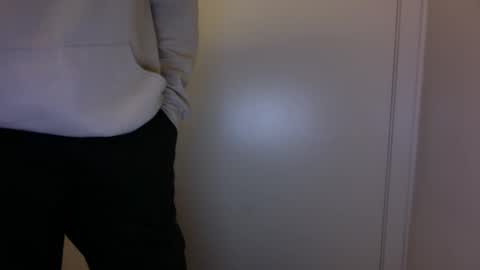 bobbymac9911 online show from January 3, 2025, 10:52 am