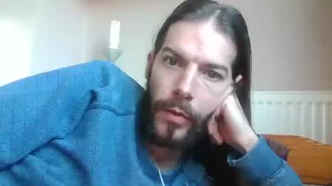 bobbysinger2009 online show from December 2, 2025, 12:43 pm