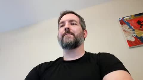 Snapshot of bobchmw chatting on April 15, 2026, 7:54 pm Bobchmw online show from April 15, 2026, 7:54 pm