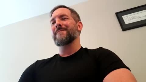 Snapshot of bobchmw chatting on May 7, 2026, 4:34 pm Bobchmw online show from May 7, 2026, 4:34 pm