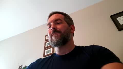 Snapshot of bobchmw chatting on May 18, 2026, 12:22 pm Bobchmw online show from May 18, 2026, 12:22 pm