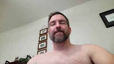 Snapshot of bobchmw chatting on June 1, 2026, 1:40 am Bobchmw online show from June 1, 2026, 1:40 am