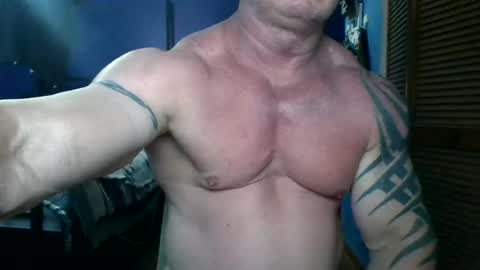 Snapshot of bodybuilder_250 chatting on July 19, 2026, 2:26 am bodybuilder_250 online show from July 19, 2026, 2:26 am