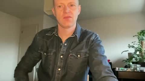 ask me online show from January 30, 2025, 8:22 am