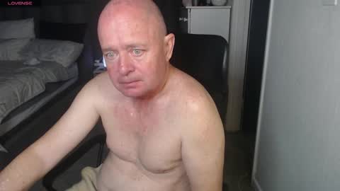 Snapshot of boeslaboes chatting on January 14, 2026, 5:18 pm Ningifun couple online show from January 14, 2026, 5:18 pm