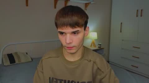 ALEXPVT IS OPEN online show from February 23, 2026, 3:26 am