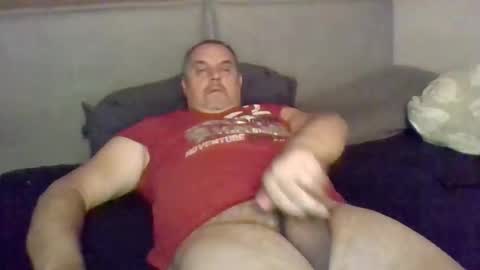 emilio online show from December 3, 2025, 7:49 am