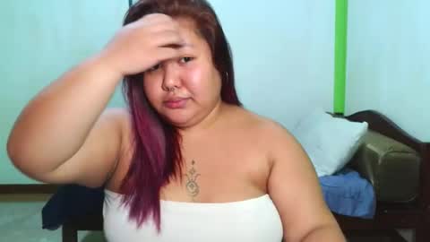 bombastic_darla online show from April 9, 2026, 8:20 am