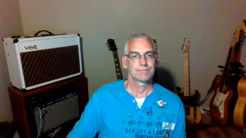 Snapshot of bomec40 chatting on July 10, 2026, 12:48 am Carl online show from July 10, 2026, 12:48 am