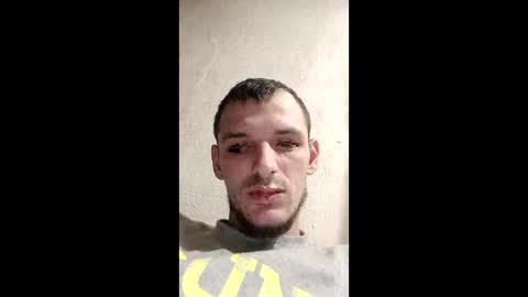 bondsasha2101 online show from January 19, 2026, 8:40 am