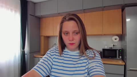 Snapshot of bonnie77777 chatting on March 8, 2025, 8:00 am Bonnie online show from March 8, 2025, 8:00 am